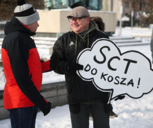 Protest przeciw Stefie Czystego Transportu w Krakowie