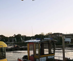 Potworny wypadek nad Zalewem Zegrzyńskim. To co stało się z łodzią przeraża. FOTO
