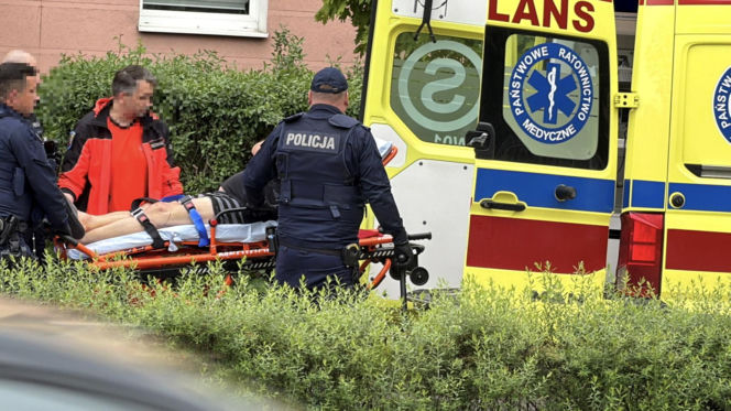 Zabarykadował się w łazience z nożem. Na warszawskiej Woli znaleziono ciało 67-letniej Ewy