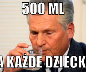Kwaśniewski królem internetu