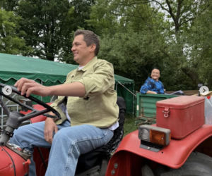 Farma. Szymon, Beata na planie