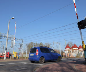 Ukradli w Legionowie 100 tys. zł i zgubili pościg. Policja pilnie poszukuje sprawców