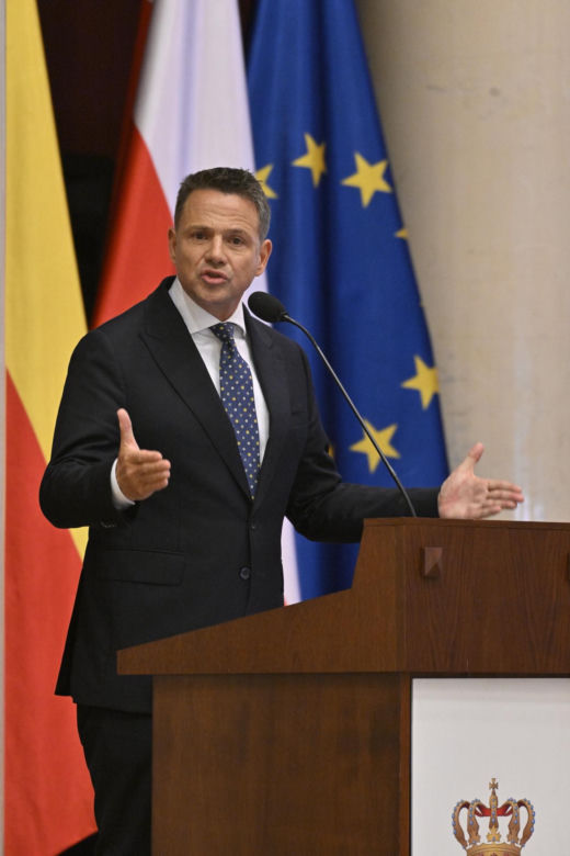 Wotum zaufania i absolutorium dla prezydenta Rafała Trzaskowskiego