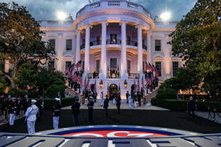 Gala UFC na 80. urodziny Donalda Trumpa