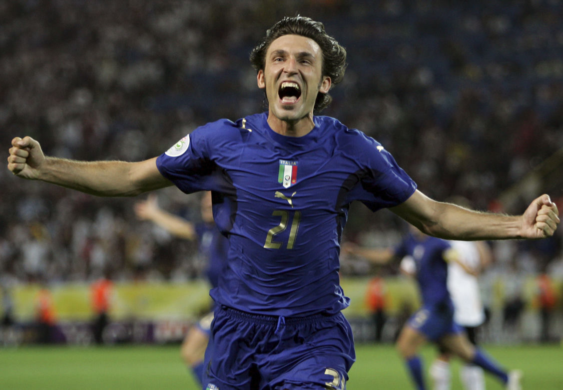 Patryk Dziczek jak Pirlo?