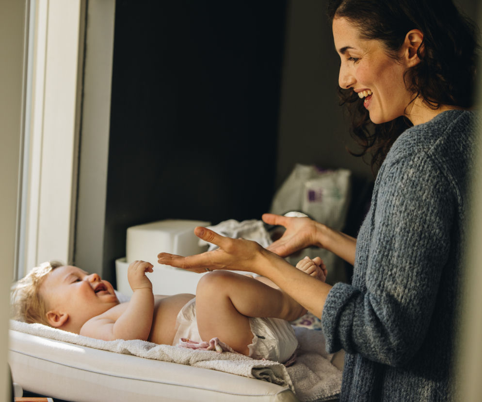 Mama stworzyła wykres, na którym widać, ile czasu zajmuje opieka nad niemowlęciem