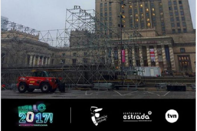 Sylwester 2016 w Warszawie - scena już powstaje!