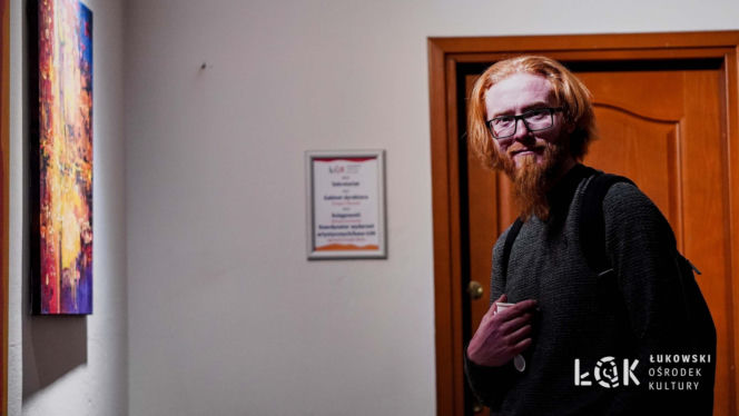 Wystawa w ŁOK "Okna na światy" Dariusza Skiermunta