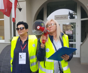 Pracownicy sanepidu w Bydgoszczy wyszli na ulice i zaprotestowali! [ZDJĘCIA]