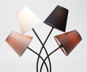 Lampa stołowa z 4 abażurami