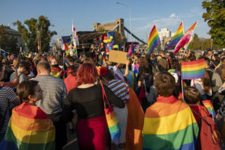 Wrocław chce rejestrować małżeństwa jednopłciowe. Miasto apeluje do ministra