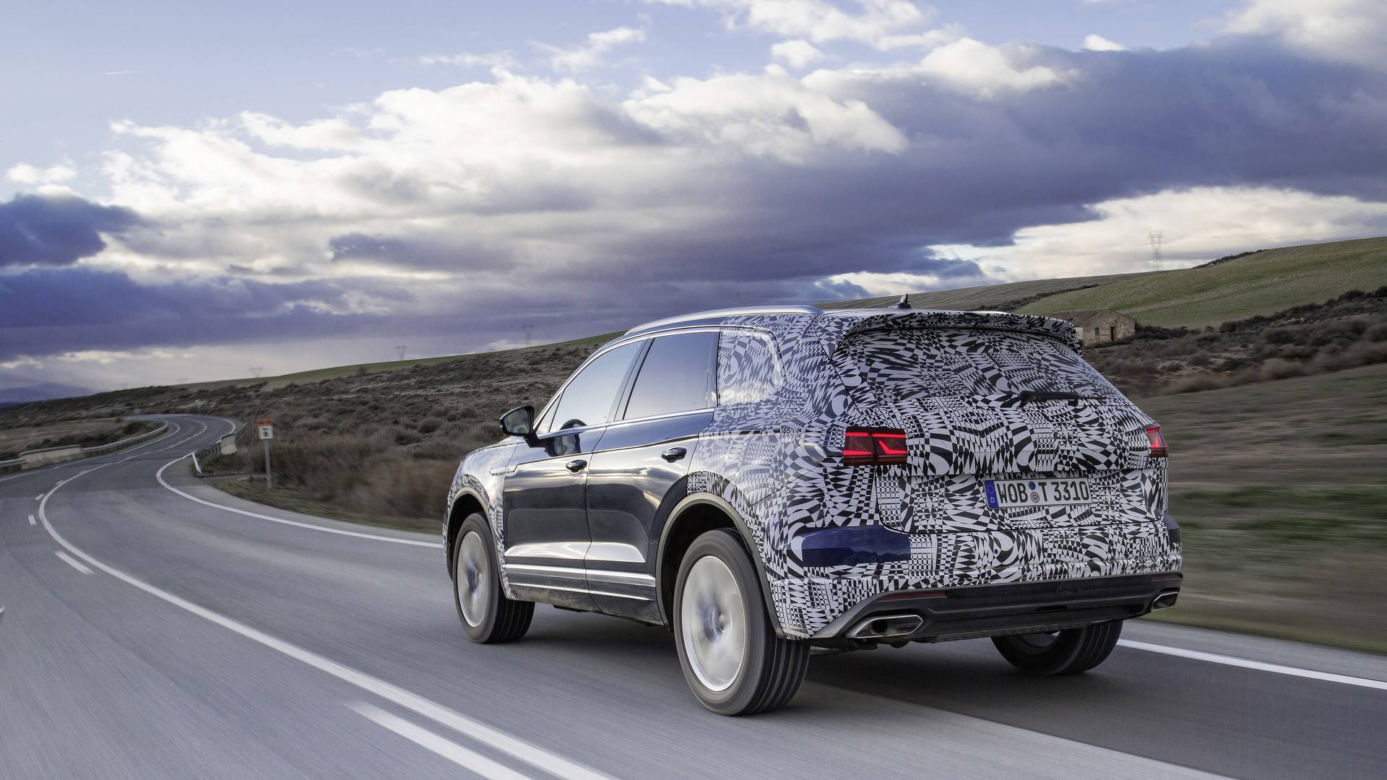 Zamaskowany Volkswagen Touareg