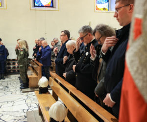 Jarosław Kaczyński na otwarciu wystawy pt. „Katyń 1940 - Smoleńsk 2010. Anatomia kłamstwa” w Muzeum Miejskim w Jastrzębiu-Zdroju