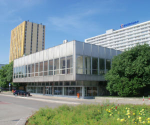 Z pałacem niewiele miał wspólnego, ale udzielono tu 100 tys. ślubów, był przeszklony, lekki i przemyślany. Pałac Ślubów Mieczysława Króla