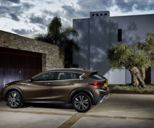 Infiniti QX30 