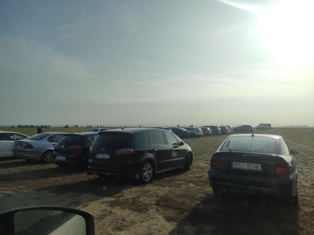 Tłumy na lotnisku w Jasionce.  Obserwowali An-225 Mrija [ZDJĘCIA]