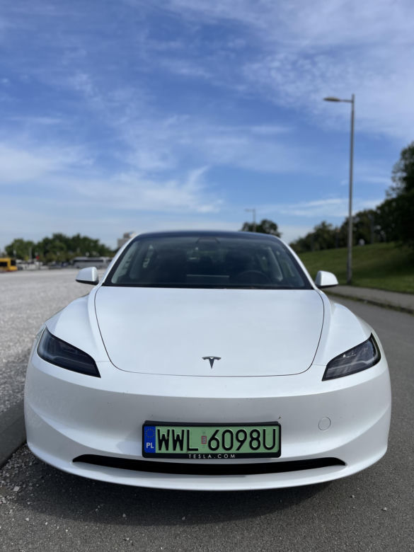 Tesla 3