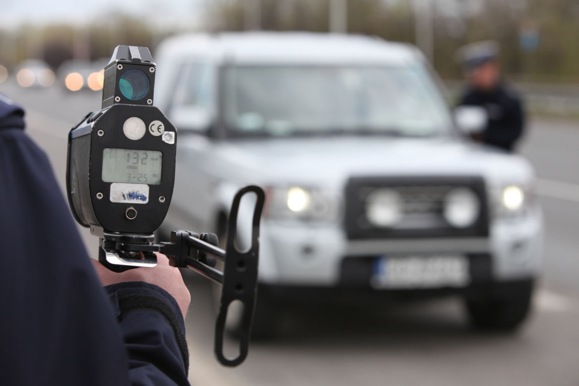 Stracisz prawo jazdy za rozmowę przez telefon