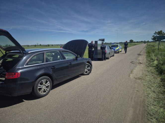Policjanci błyskawicznie wpadli na jego trop, odzyskali skradzione pieniądze i doprowadzili do aresztowania podejrzanego