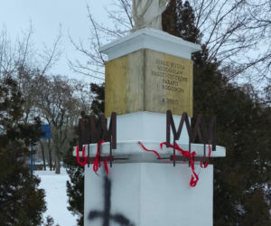 Satanistyczne znaki i groźby w Poznaniu. „Ten kościół spłonie”. Ksiądz zabiera głos