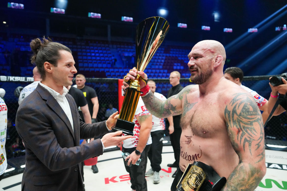 KSW 111: Phil De Fries - Stefan Vojcak