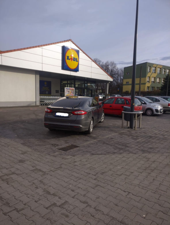 Mistrzowie Parkowania ze Starachowic i okolic. Musicie to zobaczyć