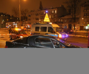 Kierowca wjechał w przystanek Warszawa