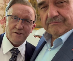 Ranczo nowy sezon 11. Czerepach (Artur Barciś), prezydent Paweł Kozioł (Cezary Żak) na planie
