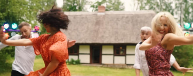 Teledysk z Magdą Tarnowską