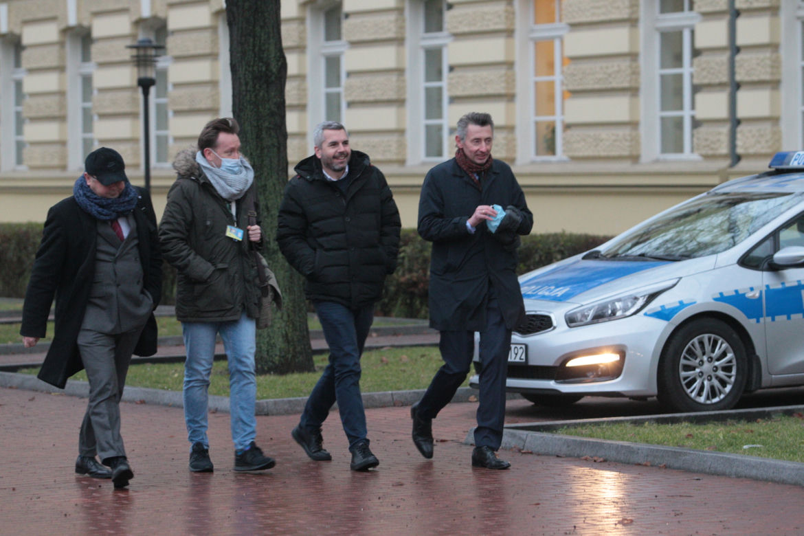 Tak politycy pędzili na spotkanie z premierem 