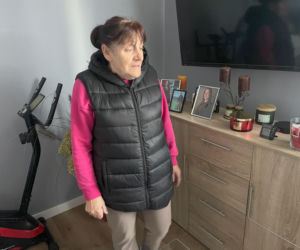 Dramat 67-letniej pani Basi. W mieszkaniu ma 14 stopni, ogrzewa się kuchenką gazową!