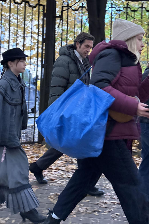 Gwiazdy marzną na planie "Lalki"