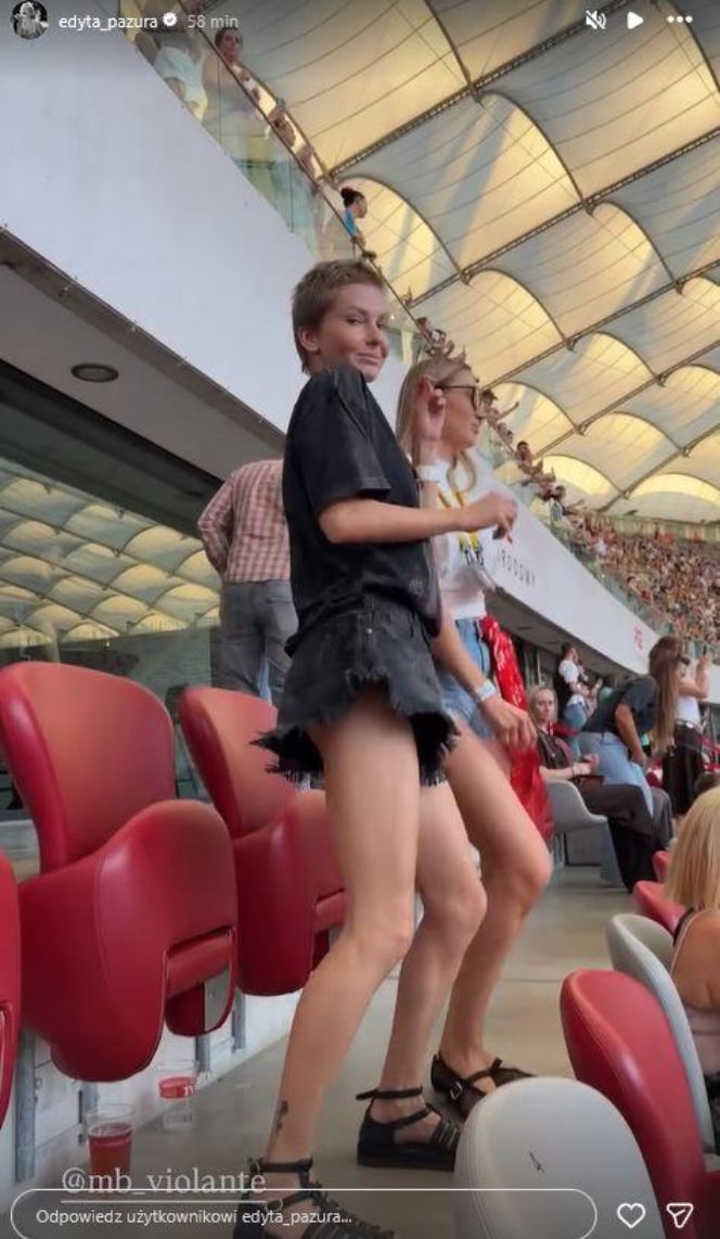 Polskie gwiazdy na koncercie Bad Bunny'ego. Lewandowska w samym staniku, Tarnowska niczym na Coachellę