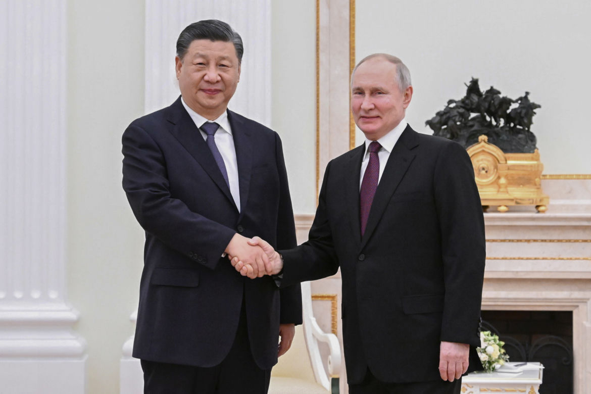 Putin poważnie chory? Podczas spotkania zauważono jeden znak