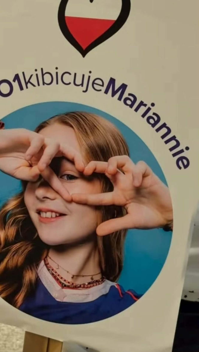 Marianna Kłos leci na Eurowizję Junior. Tak wyglądało pożegnanie na lotnisku!