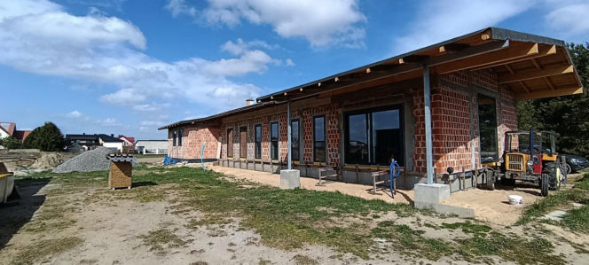 Przez urzędników noszę wodę w wiadrach