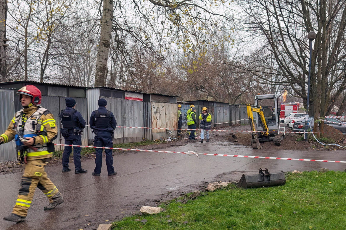 Rozszczelnienie gazociągu przy ul. Komandosów w Krakowie