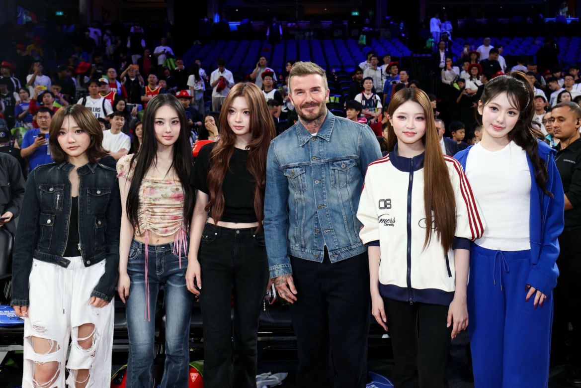 David Beckham na meczu koszykówki w Chinach