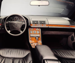 Mercedes-Benz 600 SEL (W140)