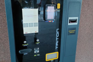 Łomża. Za parking przy szpitalu zapłacimy w automacie. Nowe zasady korzystania z parkingu od 9 lutego