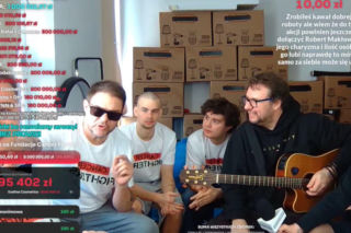 Tomasz Karolak, Adam Zdrójkowski i Mateusz Pawłowski na streamie Łatwoganga