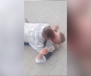 Para baraszkowała na pl. Kasztelańskim w Bardzie