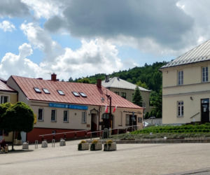 To jedno z najpiękniejszych miast w woj.świętokrzyskim. I luksusowa rezydencja dla królewskich żon