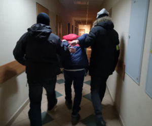 14-latkowie okradali seniorów metodą na policjanta
