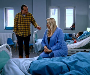 Barwy szczęścia, odc. 2085. Aleks (Hubert Wiatrowski), Aldona (Elżbieta Romanowska), Borys (Jakub Wieczorek)