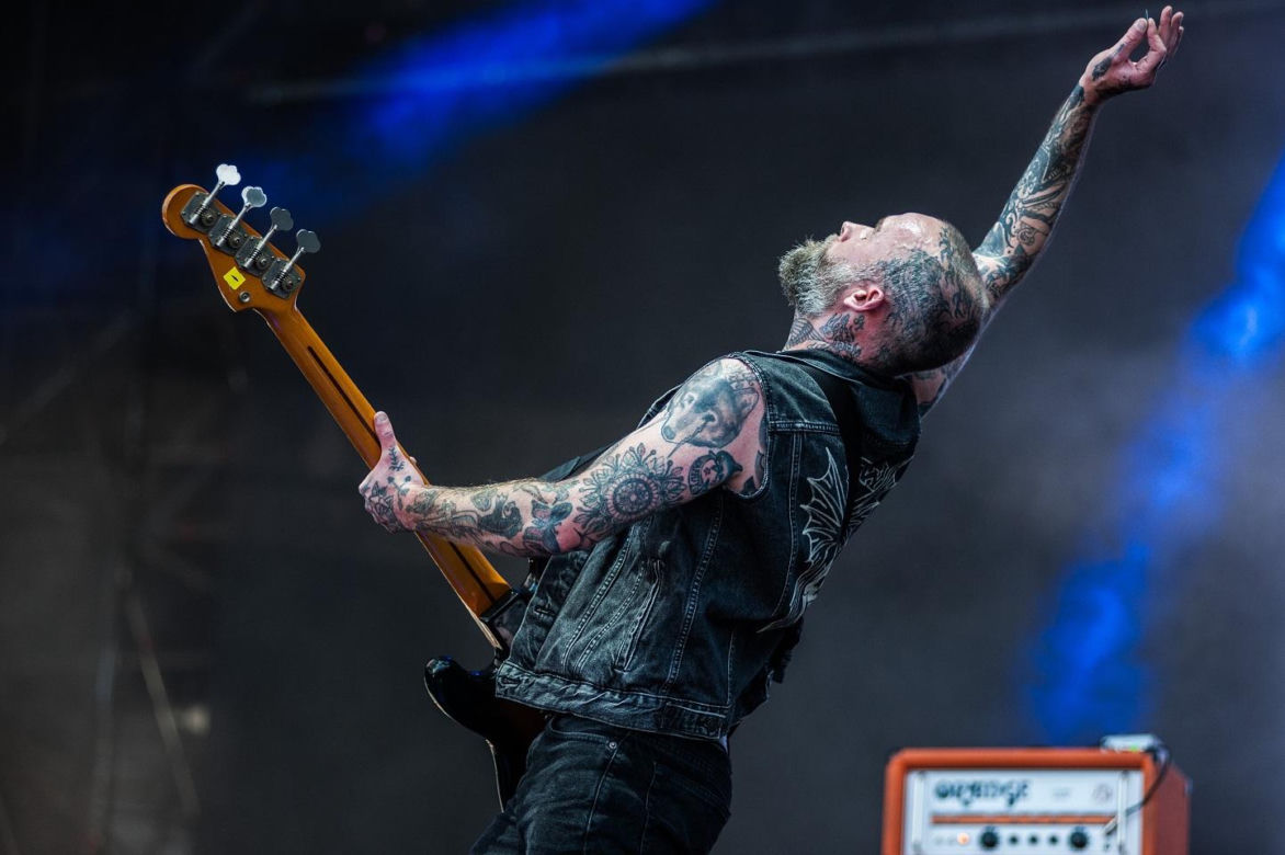Summer Punch Festival 2026, dzień drugi: od punkowej furii po hymny łączące pokolenia {RELACJA + GALERIA]