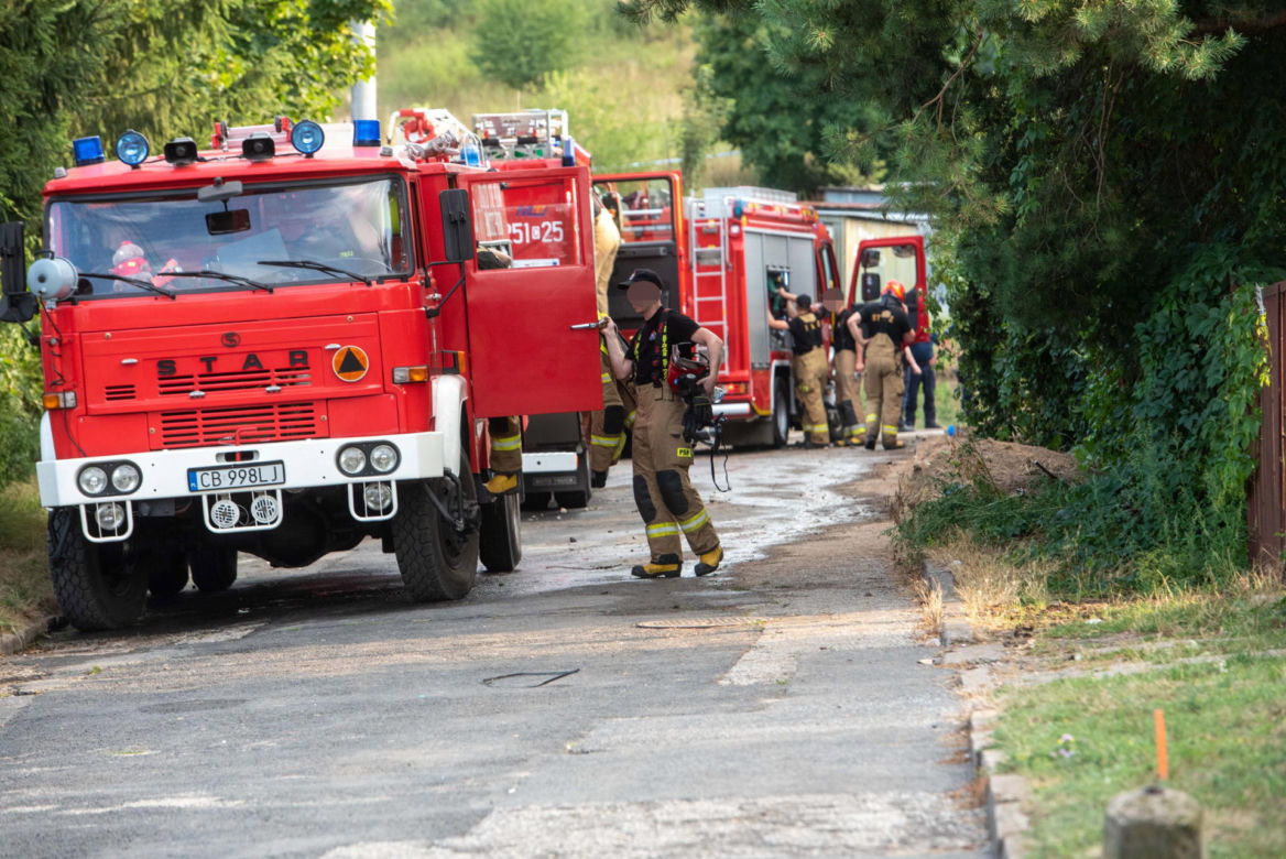 Malutka Ania miała trafić do domu dziecka, ale zginęła wraz z babcią w pożarze