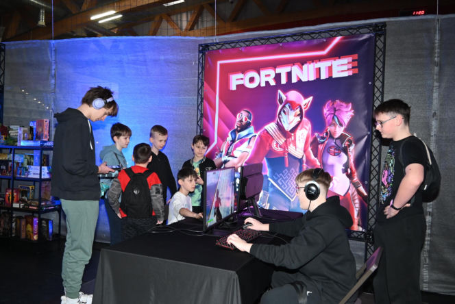 Turniej gamingowy Gamers Siege w Chęcinach