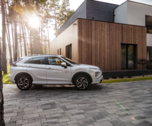 Mitsubishi Eclipse Cross PHEV (2021)
