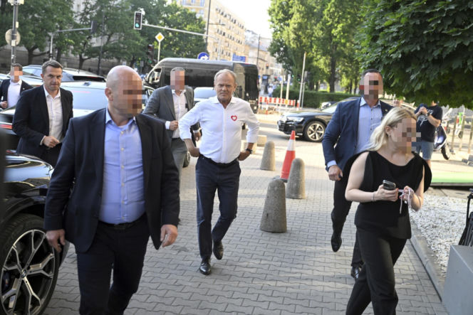 Tusk wezwał na dywanik KO